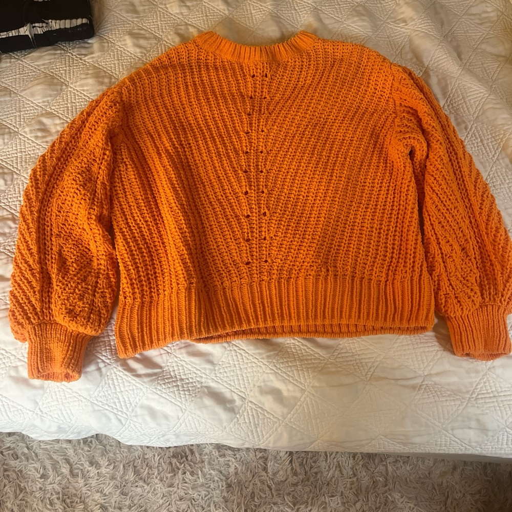 H&M orange sweater large